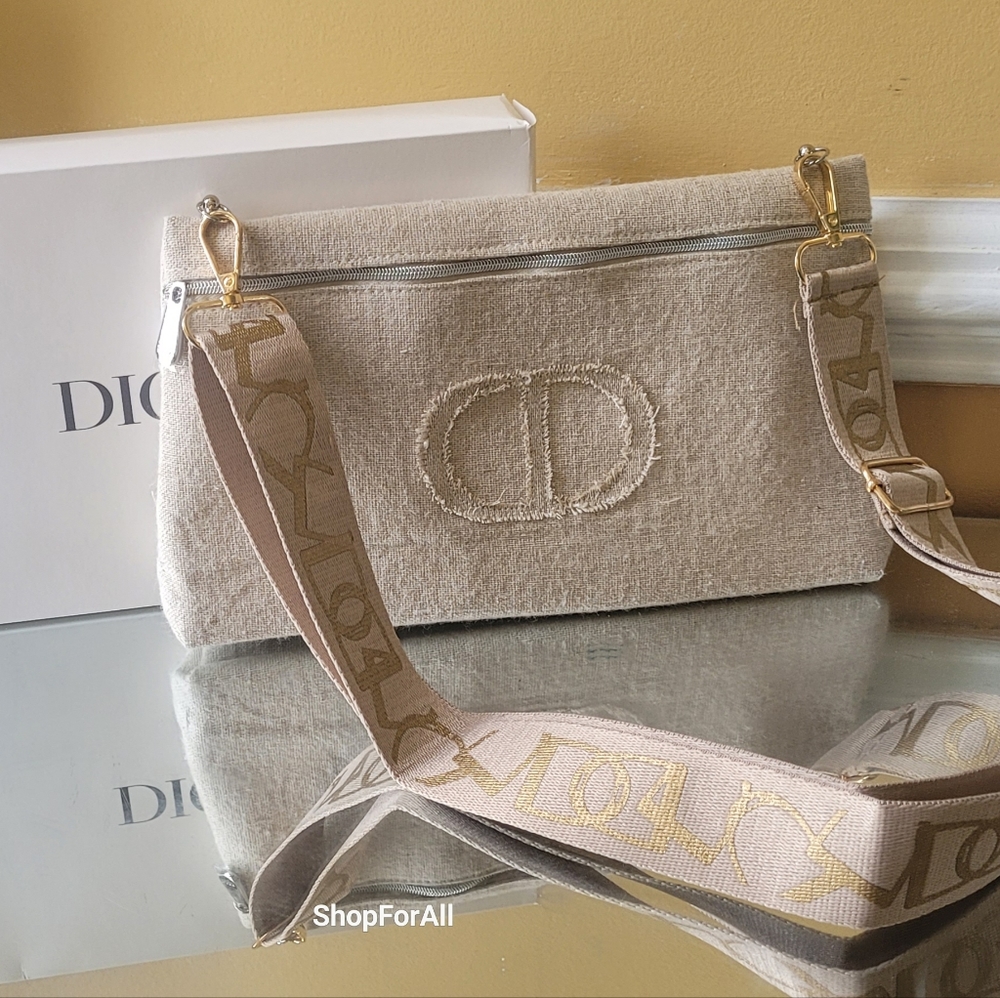 Dior pouch - Picture 2 of 9